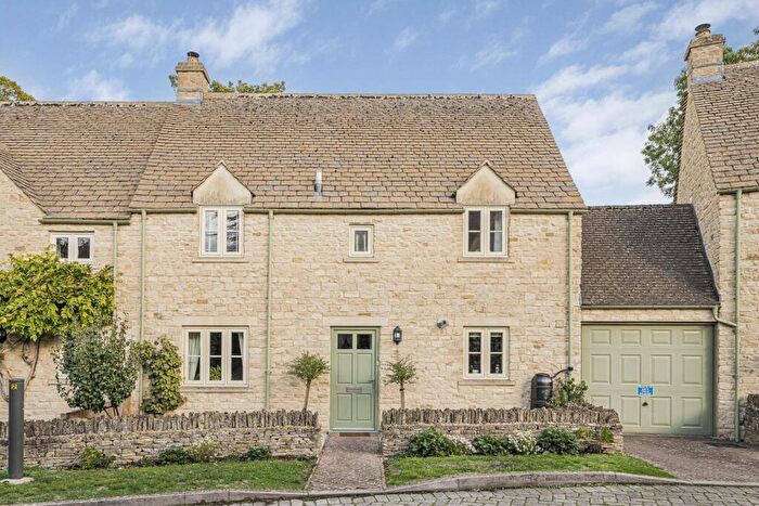 3 Bedroom Link Detached House For Sale In Painters Field, Quenington, Cirencester, Gloucestershire, GL7