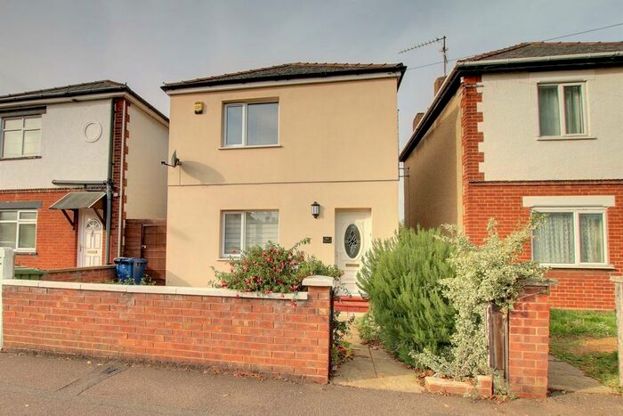 2 Bedroom Detached House To Rent In Ash Grove, March, PE15