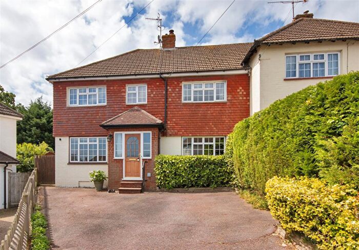 4 Bedroom Semi-Detached House For Sale In Weald Close, Weald, Sevenoaks, TN14