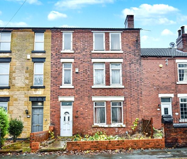 3 Bedroom Terraced House For Sale In Oxford Street, Wakefield, WF1