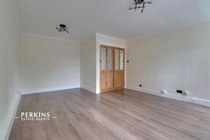 2 Bedroom Flat To Rent In Barbican Road, Greenford, UB6
