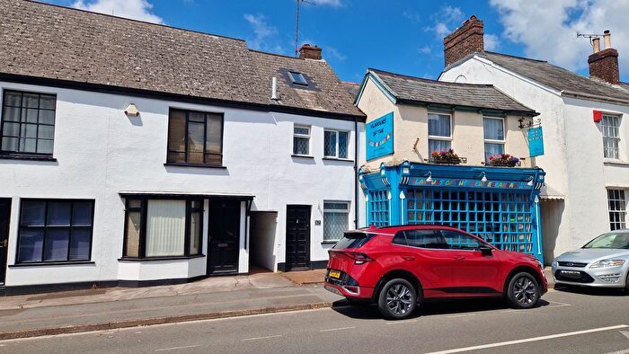 3 Bedroom Terraced House To Rent In High Street, Wellington, TA21