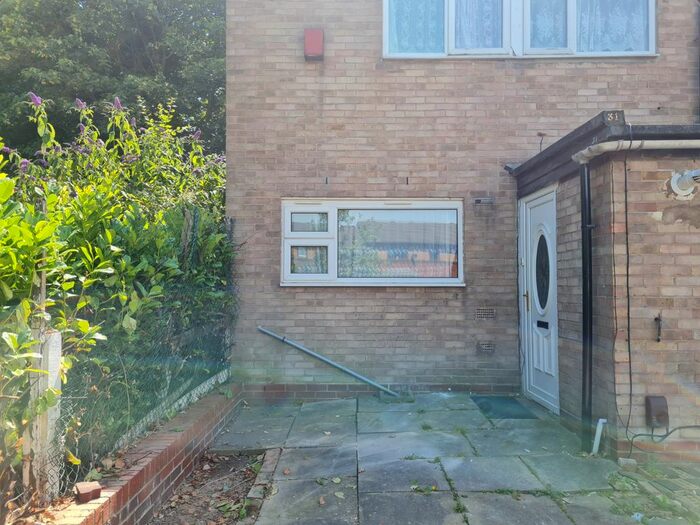 4 Bedroom End Of Terrace House To Rent In Priestley Road, Birmingham, B11