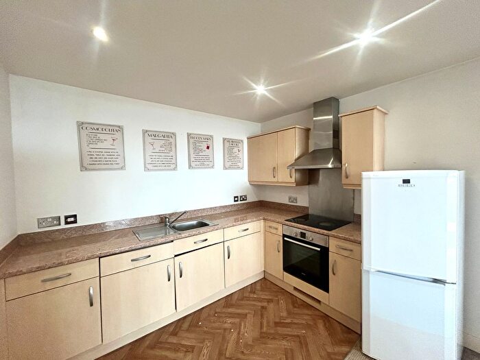 1 Bedroom Flat To Rent In Abacus Building, Birmingham, B12