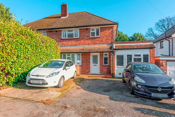5 Bedroom Semi-Detached House To Rent In Spring Rise, Englefield Green, Egham, TW20