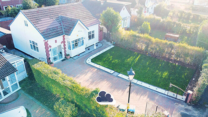 3 Bedroom Detached House For Sale In Hasilwood Square, Coventry, CV3