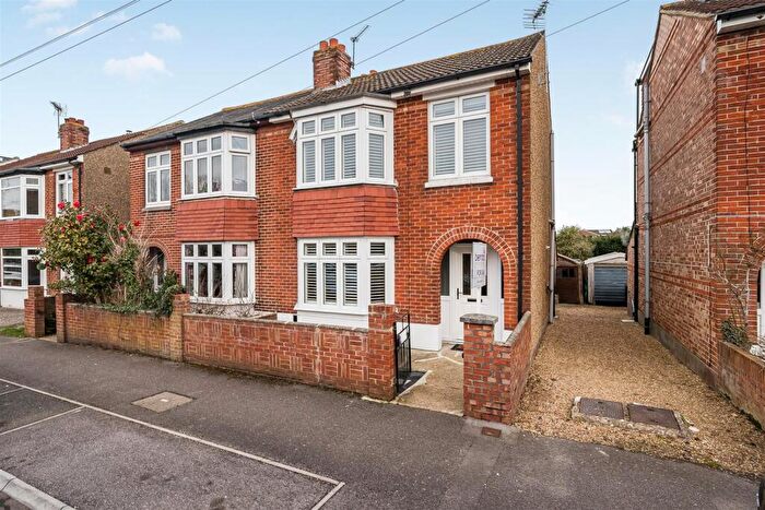 3 Bedroom Semi-Detached House For Sale In Oval Gardens, Alverstoke, Gosport, PO12