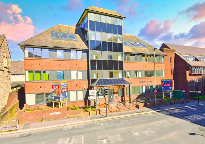 1 Bedroom Flat To Rent In Station Road, Redhill, RH1