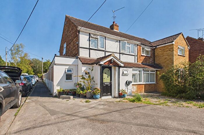 3 Bedroom Semi-Detached House For Sale In College Road, College Town, Sandhurst, Berkshire, GU47