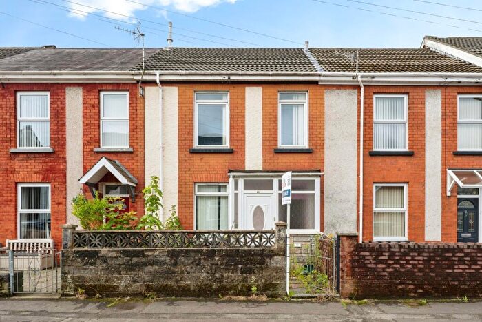 3 Bedroom Terraced House For Sale In Armine Road, Fforestfach, Swansea, SA5