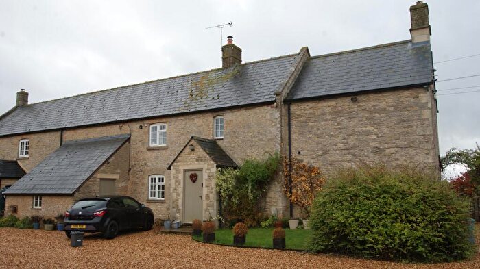 3 Bedroom Cottage To Rent In Holwell, Nr Burford, OX18