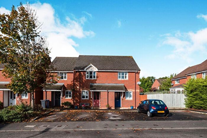 2 Bedroom House To Rent In Pawmers Mead, Church Crookham, Fleet, GU52