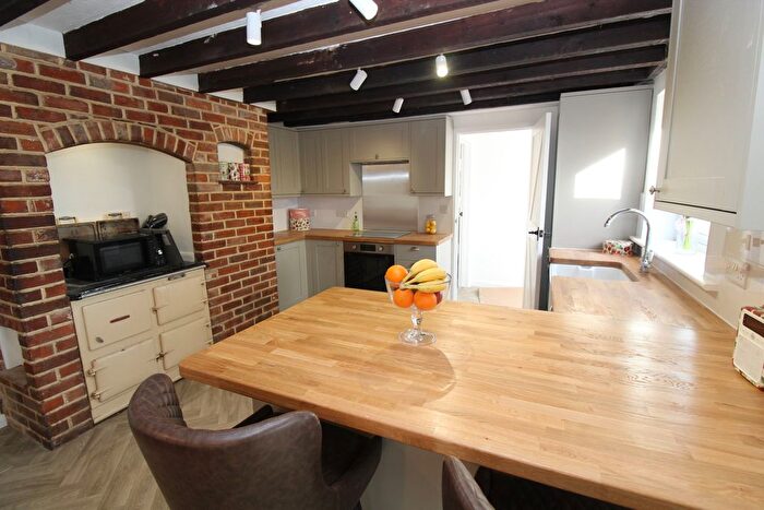 3 Bedroom End Terrace House To Rent In Hands Farm Cottages, Radley Green, CM4