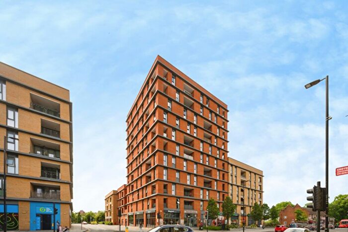 2 Bedroom Flat For Sale In High Street, Sutton, SM1