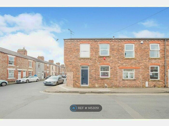 3 Bedroom Terraced House To Rent In Glencoe Street, York, YO30