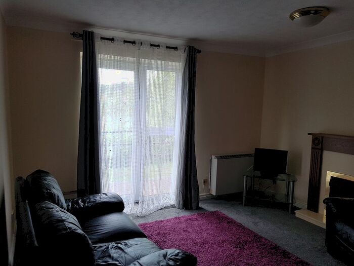 2 Bedroom Flat To Rent In Sherringham House, Station Road, Washington, NE38