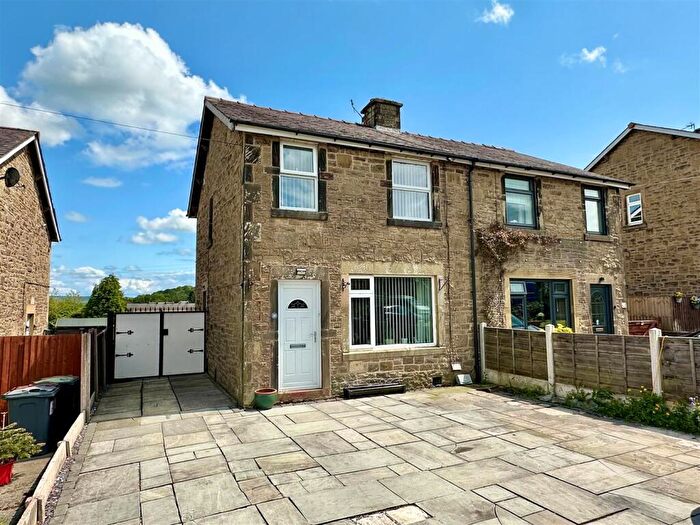 2 Bedroom Semi-Detached House For Sale In Vaughan Road, Whaley Bridge, High Peak, SK23
