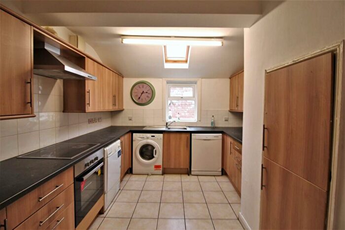 7 Bedroom Terraced House To Rent In Manor House Road, Jesmond, NE2