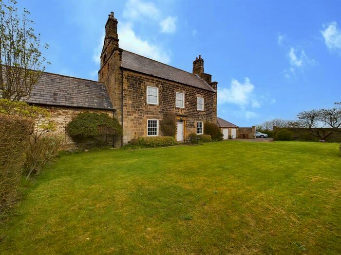 5 Bedroom Detached House For Sale In The Avenue, Seaton Sluice, Whitley Bay, NE26