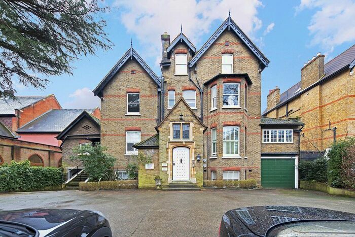 1 Bedroom Flat To Rent In Lingfield Road, London, SW19