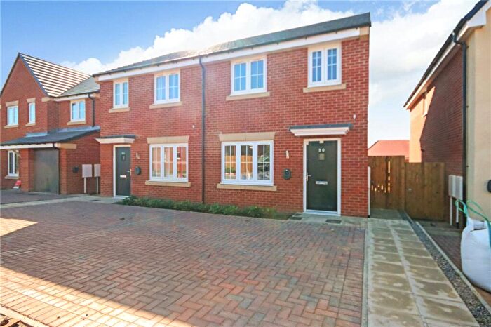 3 Bedroom Semi-Detached House To Rent In Kilmond Way, Durham, DH1
