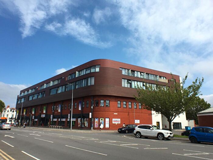 1 Bedroom Flat To Rent In Wellington House, Lewis Street, Cardiff, CF11