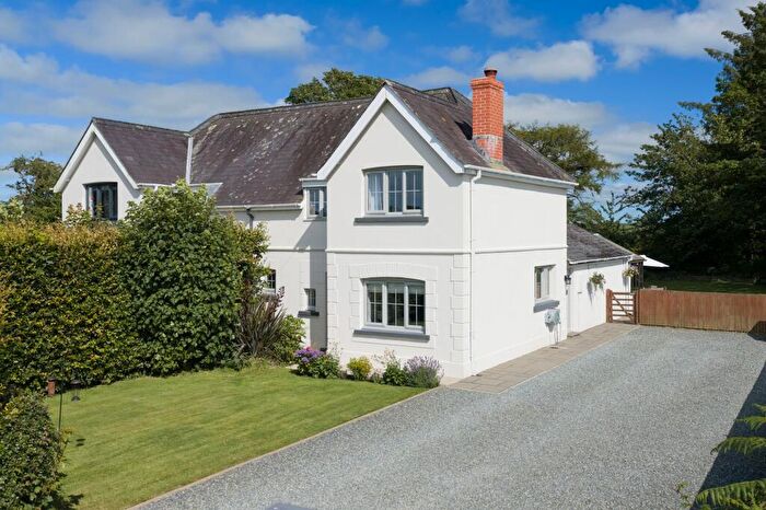 2 Bedroom Semi-Detached House For Sale In Spittal, Haverfordwest, SA62