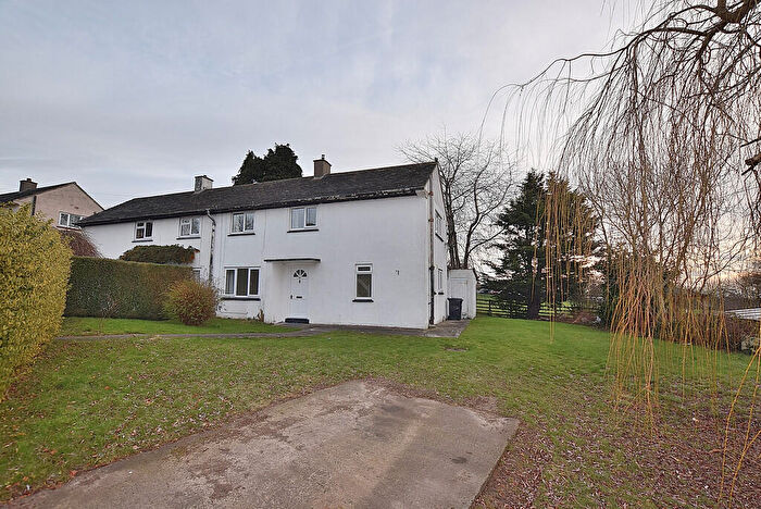 3 Bedroom Semi Detached House For Sale In I'anson Road, Richmond, DL10