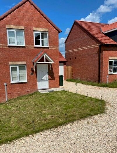 3 Bedroom Semi-Detached House To Rent In Elliott Grove, Dalton, Rotherham, S65