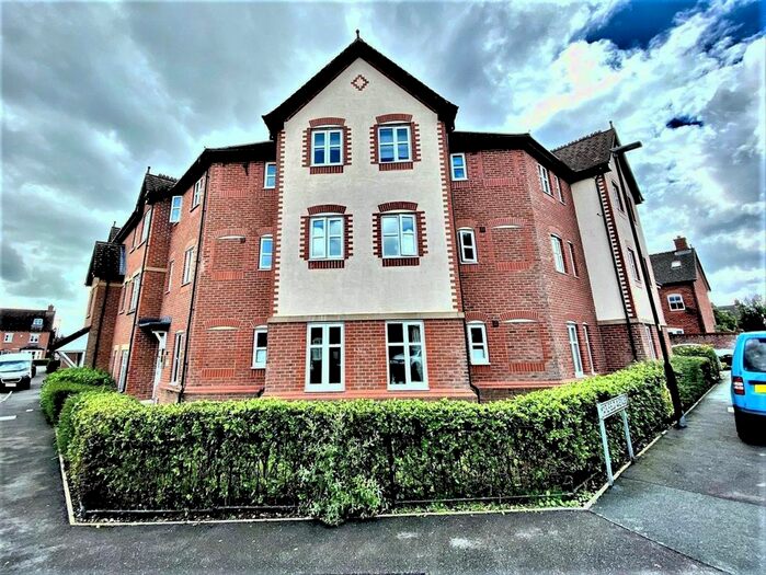 2 Bedroom Flat To Rent In Marlfield Avenue, Lymm WA13