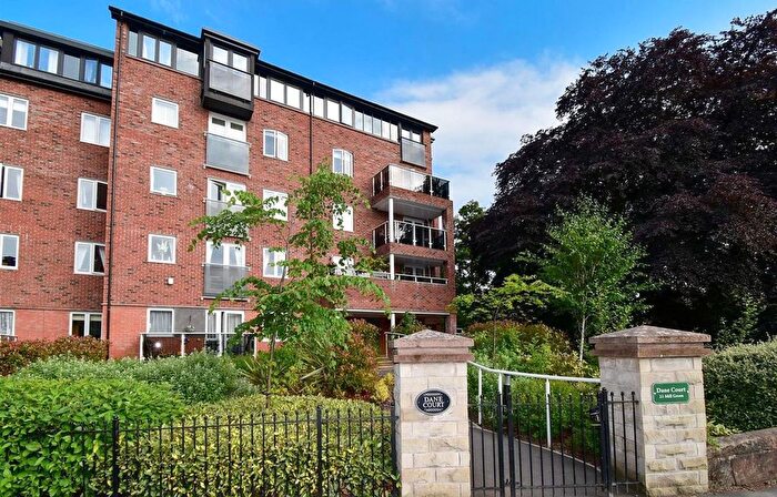 2 Bedroom Flat For Sale In Mill Green, Dane Court, CW12