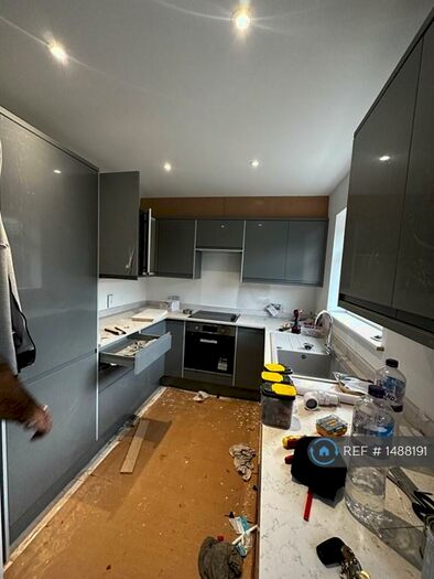 3 Bedroom Semi-Detached House To Rent In The Pastures, Stevenage, SG2