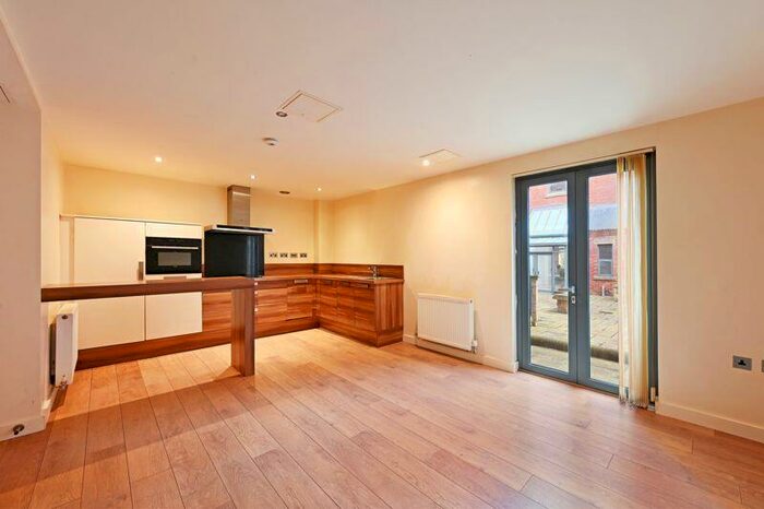 2 Bedroom Apartment To Rent In Middlewood Lodge, Wadsley Park Village, S6