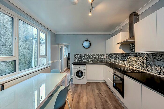 3 Bedroom House To Rent In Danygraig Road, Port Tennant, SA1