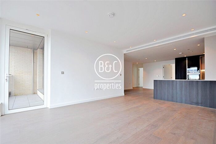 3 Bedroom Flat To Rent In Gasholder Place, Oval Village, London, SE11