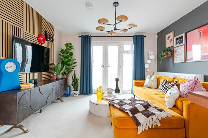 2 Bedroom Apartment For Sale In Knighton Lane, Canford Magna, Poole, Dorset, BH11