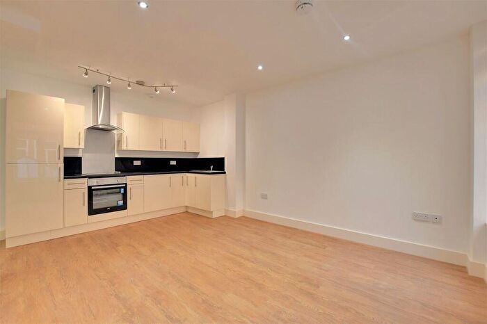 1 Bedroom Apartment To Rent In Flat, Elm Street, IP1
