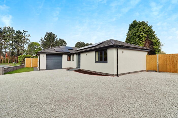 3 Bedroom Detached Bungalow For Sale In Heathwood Drive, Alsager, ST7