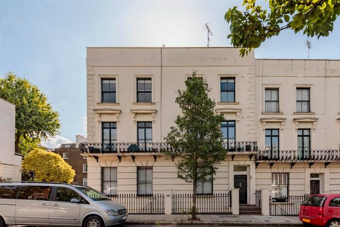 3 Bedroom Flat To Rent In Blomfield Villas, London, W2