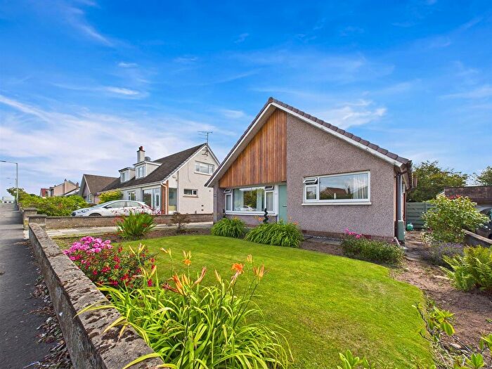 4 Bedroom Detached House For Sale In Viewlands Road West, Perth, PH1