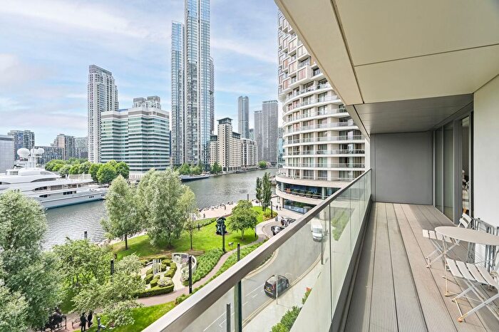 2 Bedroom Flat For Sale In Park Drive, Canary Wharf, London, E14
