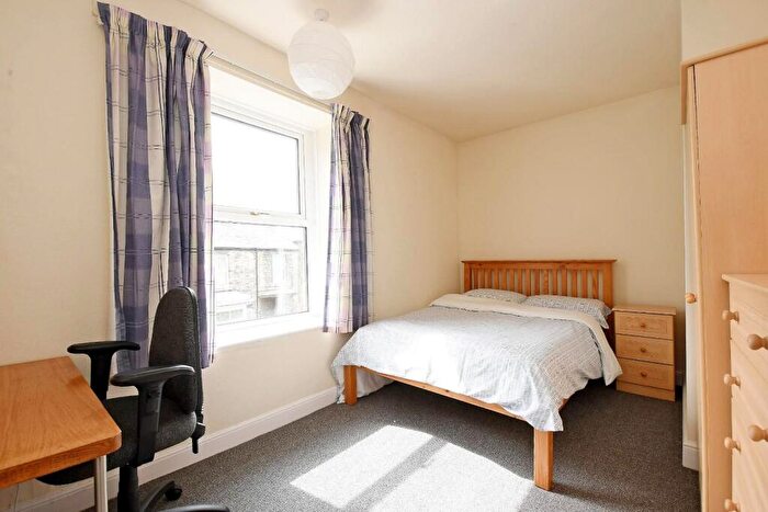 5 Bedroom House To Rent In Ashdell Road, Broomhill, Sheffield, S10