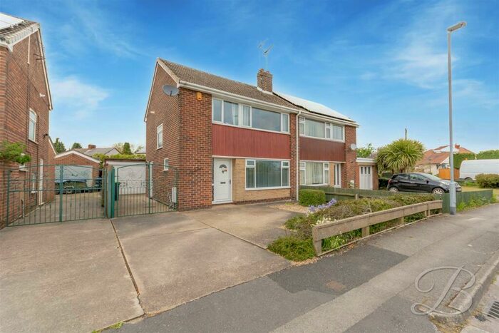 3 Bedroom Semi-Detached House To Rent In Gill Street, Sutton-In-Ashfield, NG17