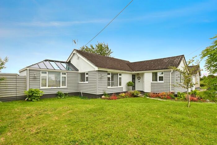 3 Bedroom Detached Bungalow For Sale In Heath Road, Kenninghall, Norwich, NR16