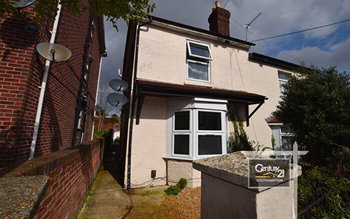 1 Bedroom Maisonette To Rent In |Ref: |, Southcliff Road, Southampton, SO14