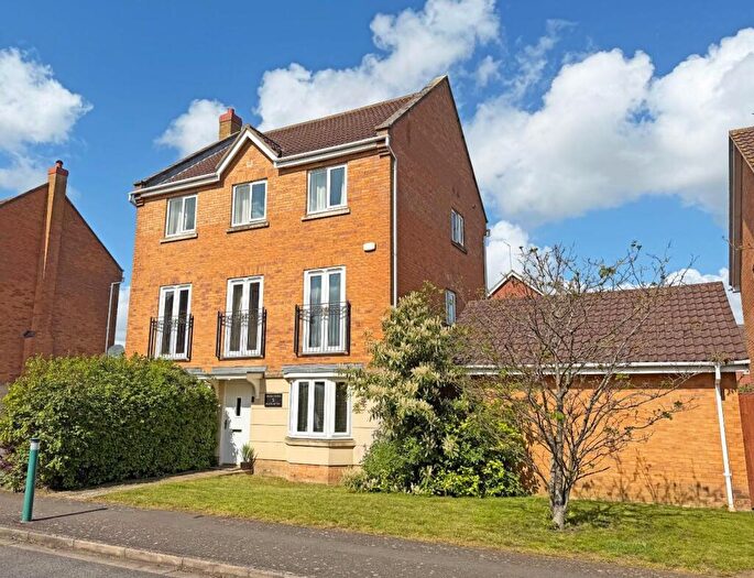 4 Bedroom Detached House For Sale In Reedland Way, Hampton Vale, Peterborough, PE7