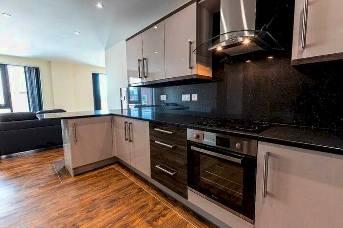 2 Bedroom Apartment To Rent In 66 Ecco, S11