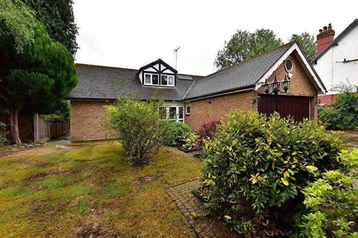 4 Bedroom Detached Bungalow For Sale In Park Lane, Macclesfield, SK11