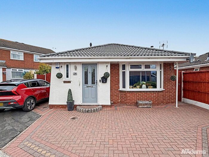 2 Bedroom Bungalow For Sale In Burnsall Drive, Widnes, WA8