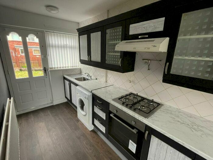 2 Bedroom SemiDetached House To Rent In Coalway Lane North, Swalwell